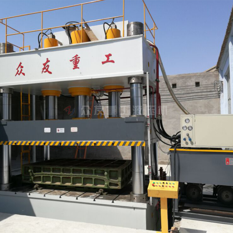怎么更换汽车覆盖件油压机系统中的液压油？